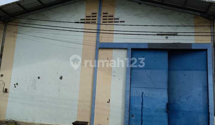 Warehouse for Rent in Jurumudi, Husein Sastranegara Street, Size 14x27m