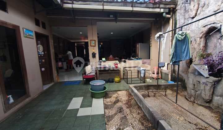 Dijual Rumah Tua di Kav Dki Jln Menara, Lt.10x25m2,Hdp Barat Daya