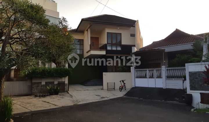 House for Rent / Sale in Sayap Pasteur Bandung