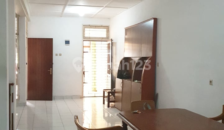 Dijual Rumah Sayap Dago Cocok untuk Usaha Kontrakan / Kost