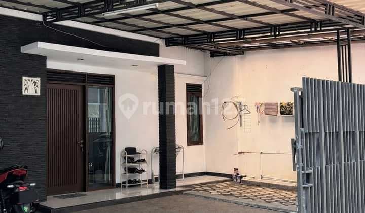 Rumah Cocok untuk Disewakan / Kos2an Fasilitas Tiap Kamar Siap Untung di Bojongsoang