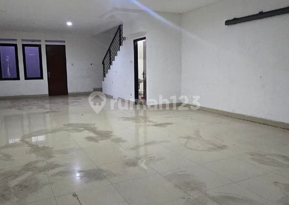 Ruko Disewakan Siap Pakai di Lokasi Prime Batununggal