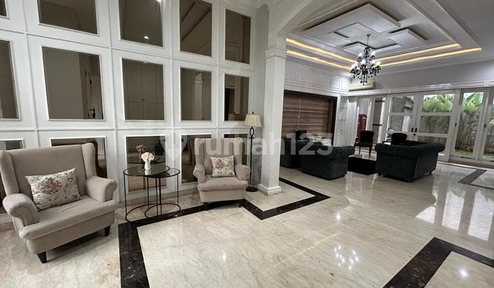 Rumah Mewah 2 lantai Graha Padma Semarang Barat