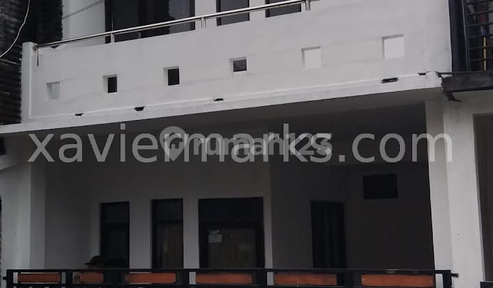 Dijual rumah 2 lantai Tengah Kota Salatiga