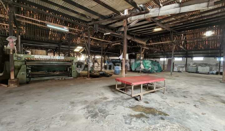 Dijual Gudang Ex Pabrik Jembatan Dua Pinggir Jalan Lt 8432 1 Lantai 3 Sertifikat