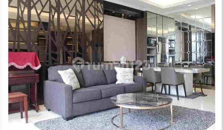 For immediate rent: Saumata unit with swimming pool view !!