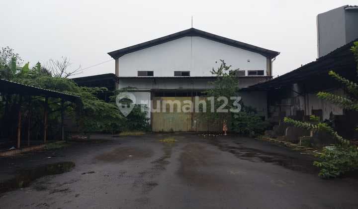 Gudang di jl Bhayangkara Pusdiklat