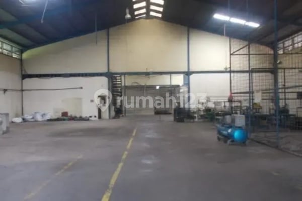 Ready-to-Use Warehouse on Jl Raya Cibuntu, Cibitung Bekasi