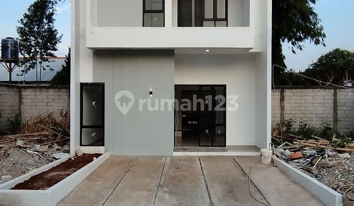 Scandinavian All-Inclusive Residence with Mortgage Financing Near St Pondok Rajeg Cibinong