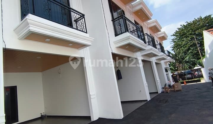 Rumah Mewah Dekat Rs Antam Rawamangun Jakarta Timur