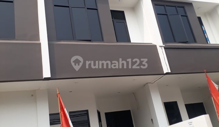 Ruko Strategis Cocok Buat Bisnis di Kemayoran Jakarta Pusat