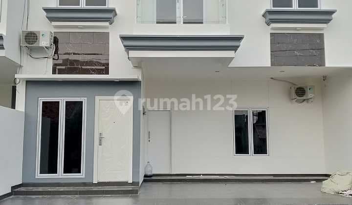Rumah Mewah Elegan di Sunter Kirana Jakarta Utara