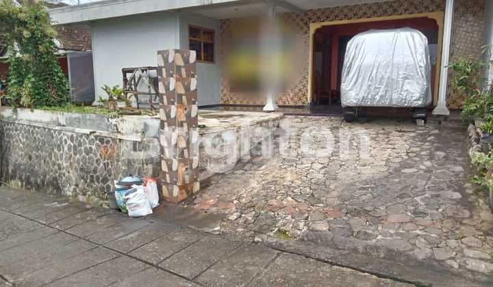 Rumah Di Selecta Batu