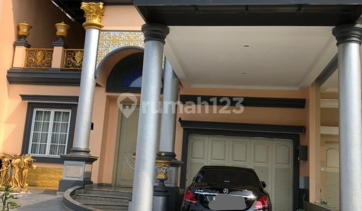 For Sale: Bellano Gading Serpong Cluster House, 3.5 Floors, Furnished