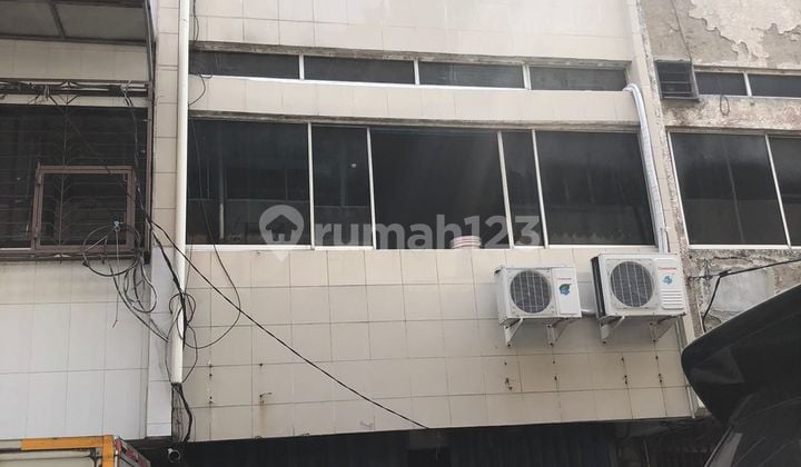 Shop House Complex 89 Bandengan Continuation North Jakarta 3 Floors