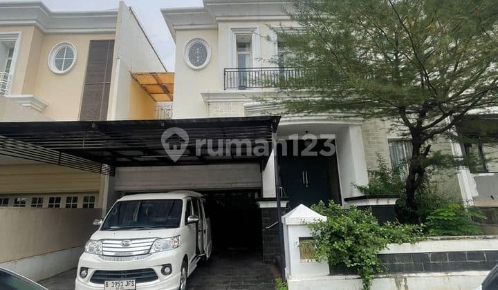 Johar Golf House in Pik Area for Quick Sale 12x23m2 Nice and Tidy