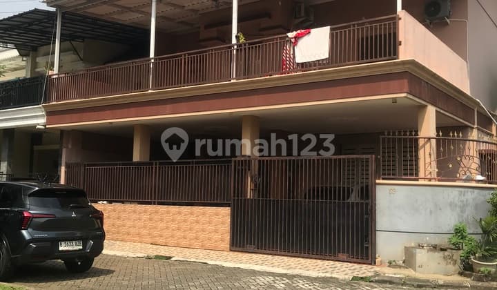 Dijual Cepat Rumah Taman Royal 2 Tangerang Posisi Hook 2 Lt
