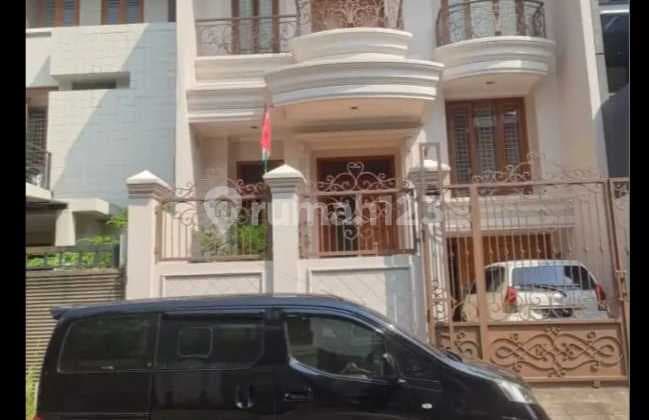 Dijual Rumah Rumah Permata Buana Lt 160 Lb 360m2 3 Lantai