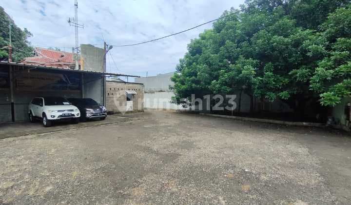 Must Sell Quickly commercial property on West Bekasi main road