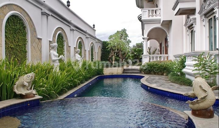 Rumah Mewah Kawasan Elite Sentul City