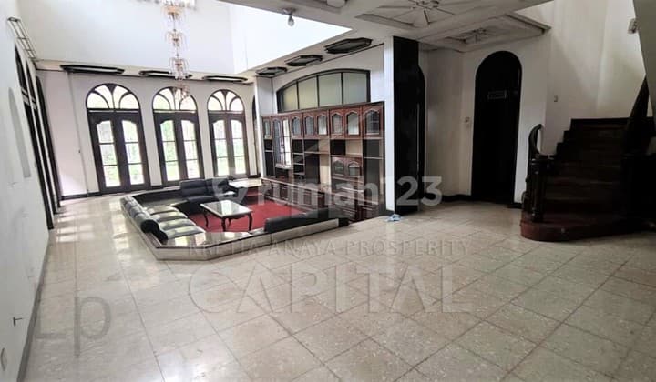 Rumah Luas di Sutami Cocok untuk Berbagai Usaha