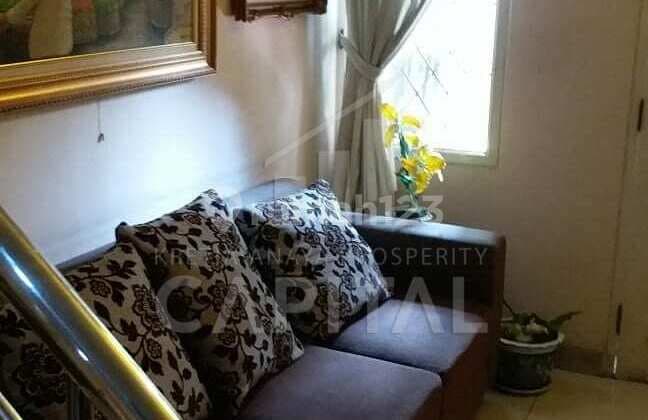 Rumah Nyaman di Cluster Istana Regency Dekat Tol Pasteur