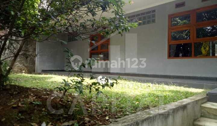Rumah tinggal Bisa Untuk Kantor di Sayap Gunung Batu Bandung