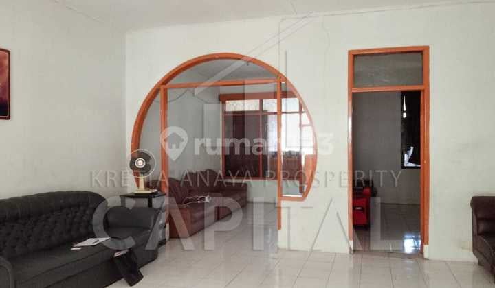 Jual Cepat Rumah Lokasi Strategis di Jalan Raya Padalarang