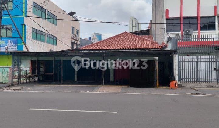 TURUN HARGA!!! RUMAH PINGGIR JALAN TANJUNG DUREN RAYA JAKARTA BARAT COCOK UNTUK USAHA