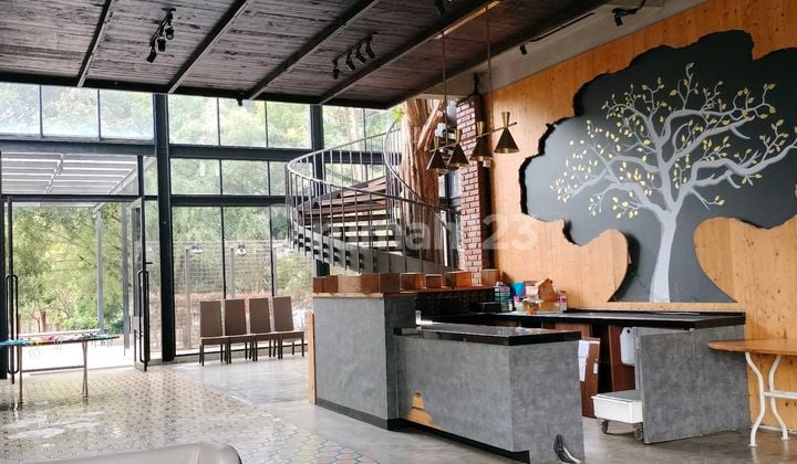 Disewakan Ruang Usaha Ex Resto Cafe Sayap Ciumbuleuit 2 Lantai