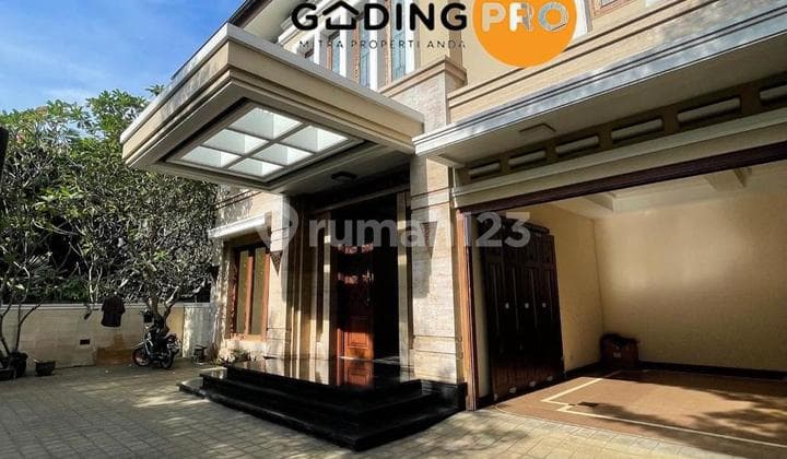 Rumah Hoek Pondok Indah Jakarta Selatan