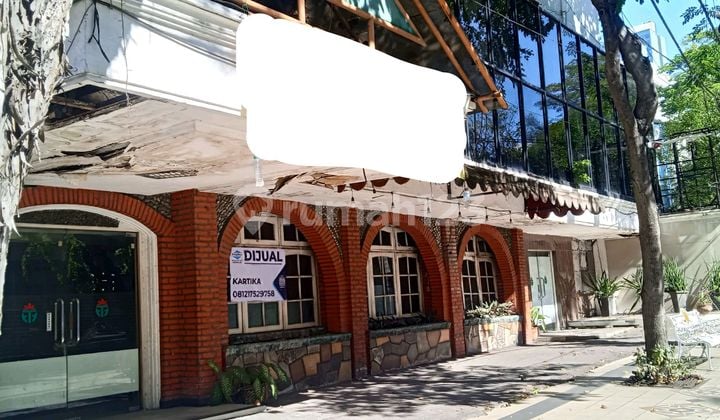 For Sale: Embong Kaliasin Hotel, 2,170 m², 126 M For Sale: Embong Kaliasin Hotel, 2,170 m², 126 M