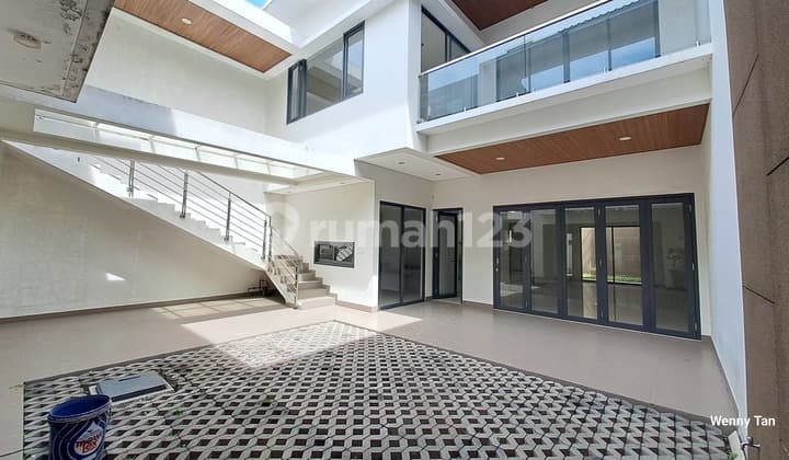 Rumah mewah 2 lantai di Lengkong pusat kota Bandung dekat UNPAS