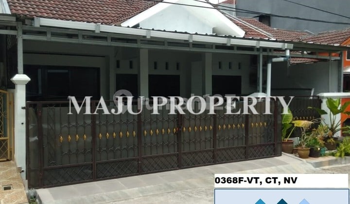 Rumah Bagus Siap Huni, Berpagar, Di Villa Nusa Indah