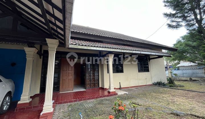 Rumah Klasik Lux Elite di Sayap Turangga Bandung
