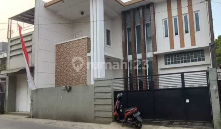 Jarang Ada Rumah 2Lt di Parongpong