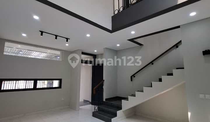 Rumah Brandnew 2lt Modern Classic Shm Di Villa Melati Mas Serpong