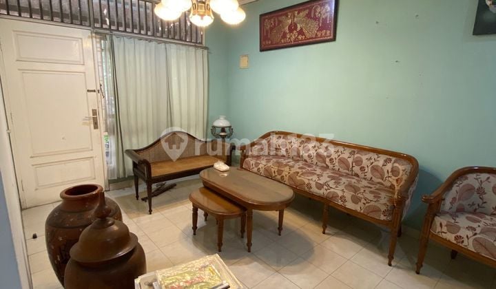 Rumah Cantik Siap Huni Lingkungan Elite di Bintaro Jaya