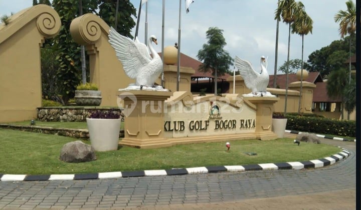 Lapangan Golf. Sultan Beli Buat Kesenanga. Investor Beli Buat Cuan. Disini Kamu Dapat Dua-Duanya