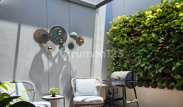 UNIT FAVORIT CLUSTER GENOVA SUMMARECON