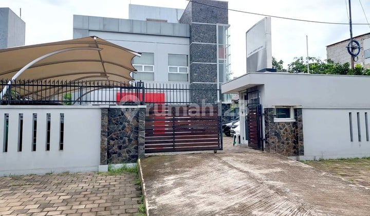 Gedung Perkantoran, Bagus, Siap Operasional di Tanjung Barat