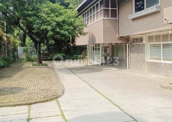 Prapanca House Suitable for Business, Corner Position, Good Investment