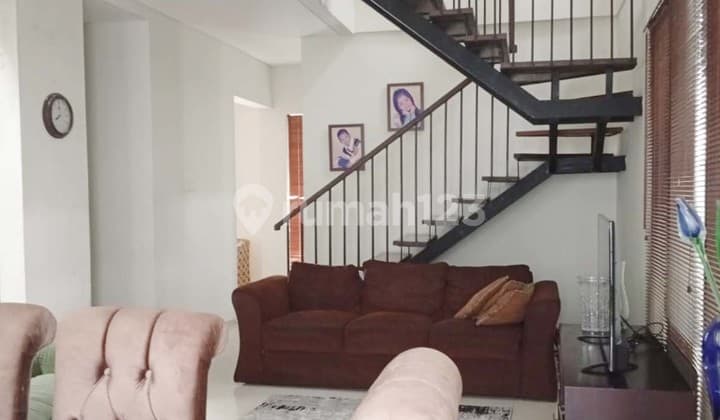 Jagakarsa Rumah Minimalis Dalam Komplek Dekat Tol Desari