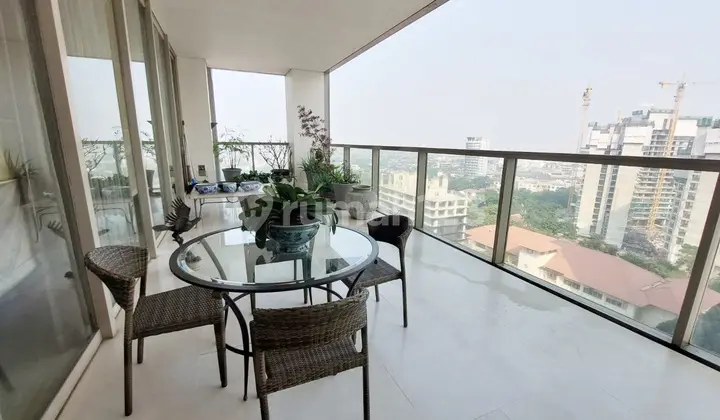 Apartemen Mewah 3Bedroom Lantai Rendah The Darmawangsa Residence