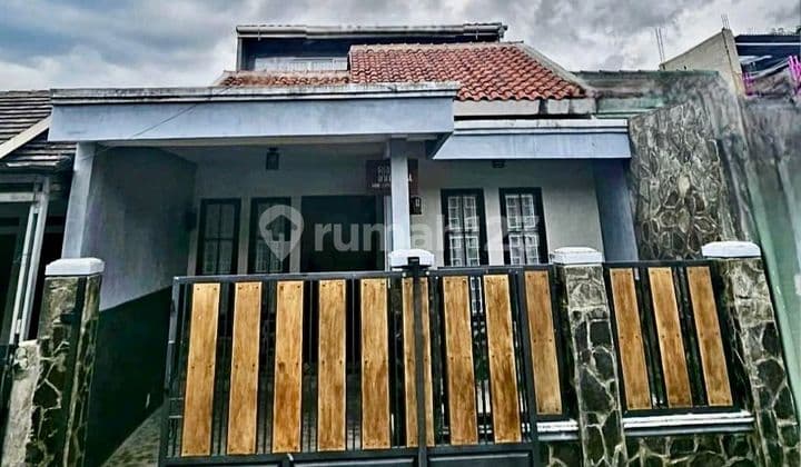 Dijual Cepat Rumah Mungil Kokoh Didekat Mekarsari