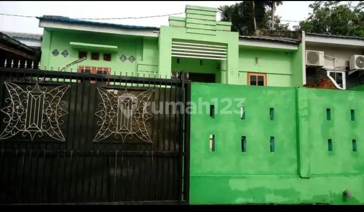Rumah di PERUMAHAN BARSELONA REGANCE