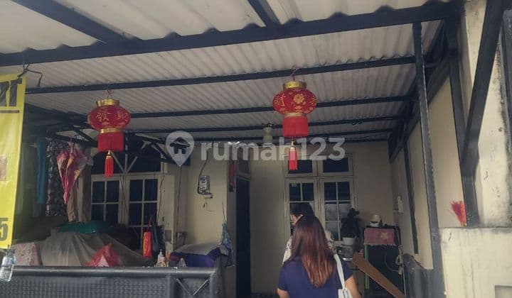Rumah di Tangerang cikokol 2 Lantai SHM Selatan Bagus