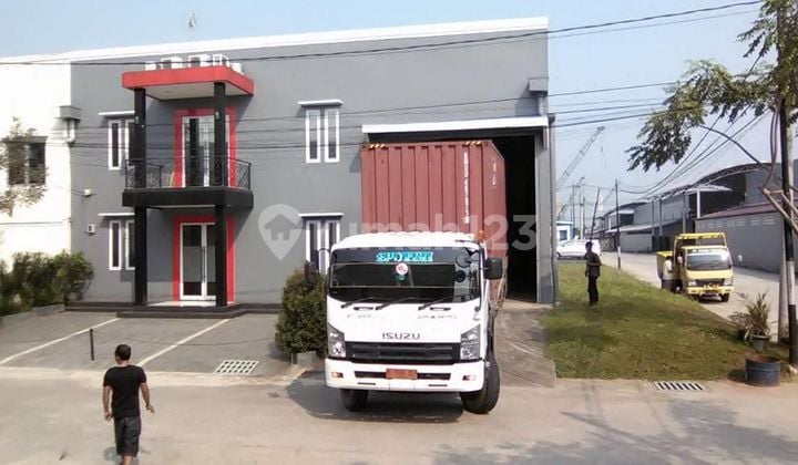 Good warehouse at Soekarno-Hatta International Airport