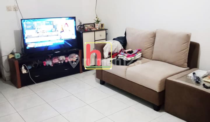 Rumah di Muara Karang, Rapi dan Siap Huni