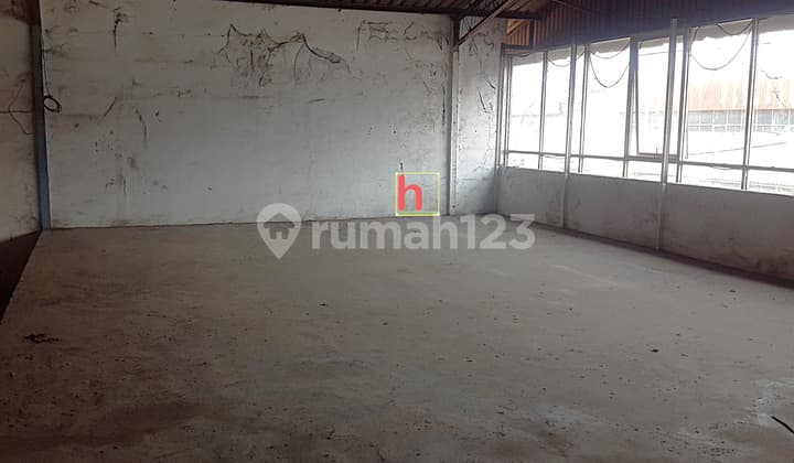 Pergudangan Miami Kapuk Kayu Besar, Gudang 2 Lantai